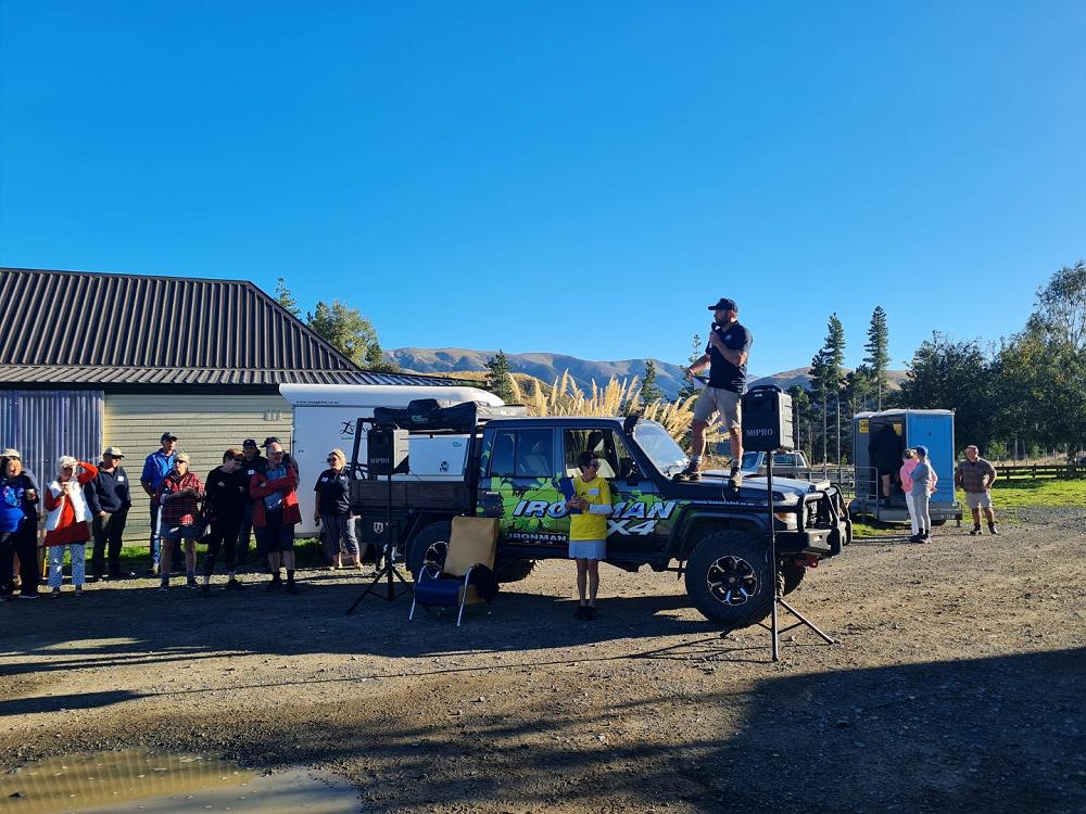 Morning briefing Windwhistle School 4WD High Country Tour 2023